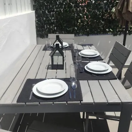 Apartment Graca With Terrace In Lisbon